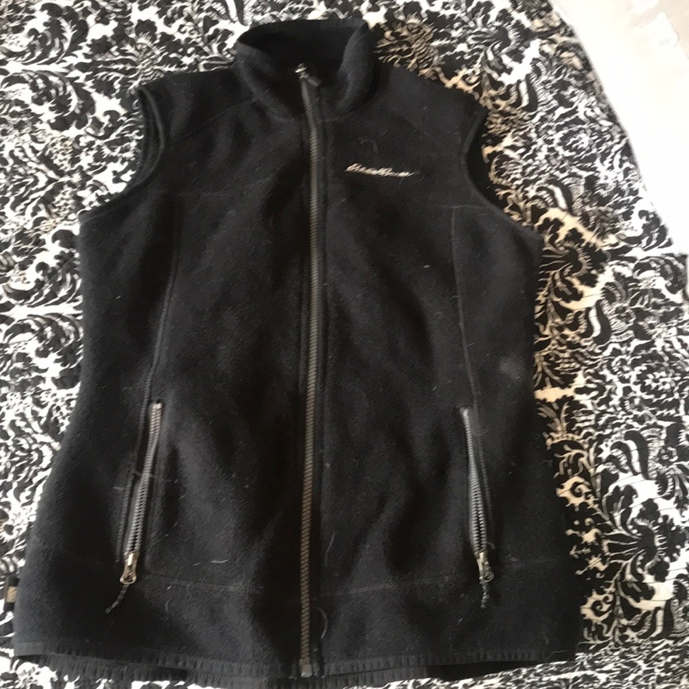 Black Eddie Bauer vest